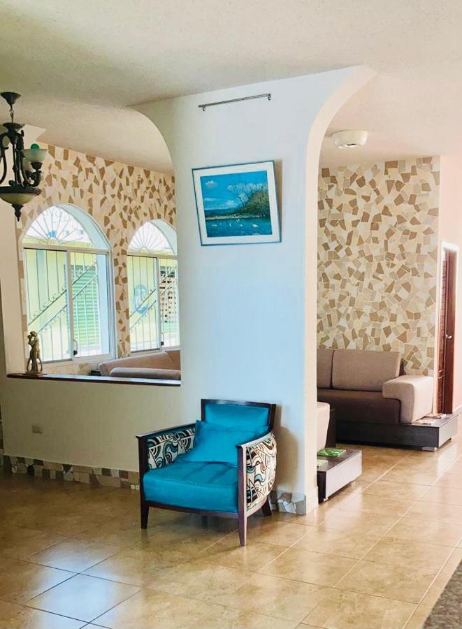 Eco Hotel Katarma Puerto Baquerizo Moreno Dış mekan fotoğraf